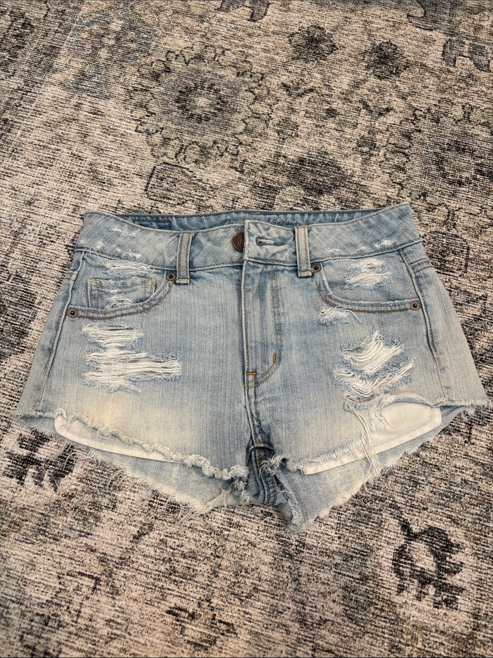 American Eagle High Rise Festival Shorts